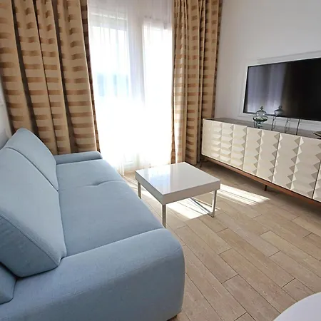 Apartment Perla Resort-4 By Interhome