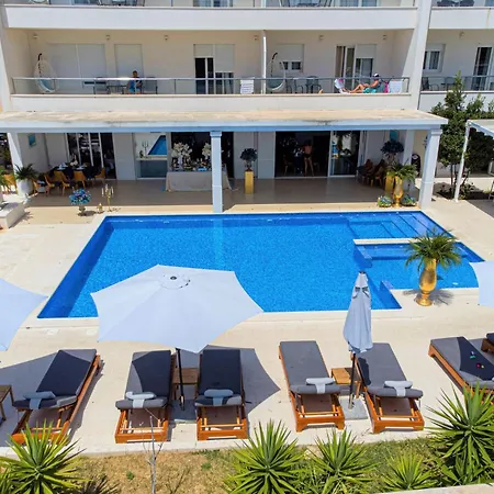 Perla Resort-4 By Interhome *